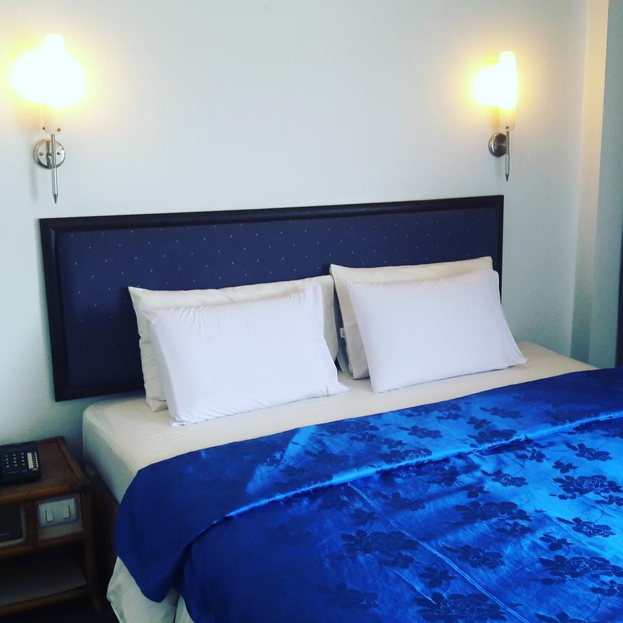 Roseinn Hotel Taphanhin Taphan Hin Exterior foto